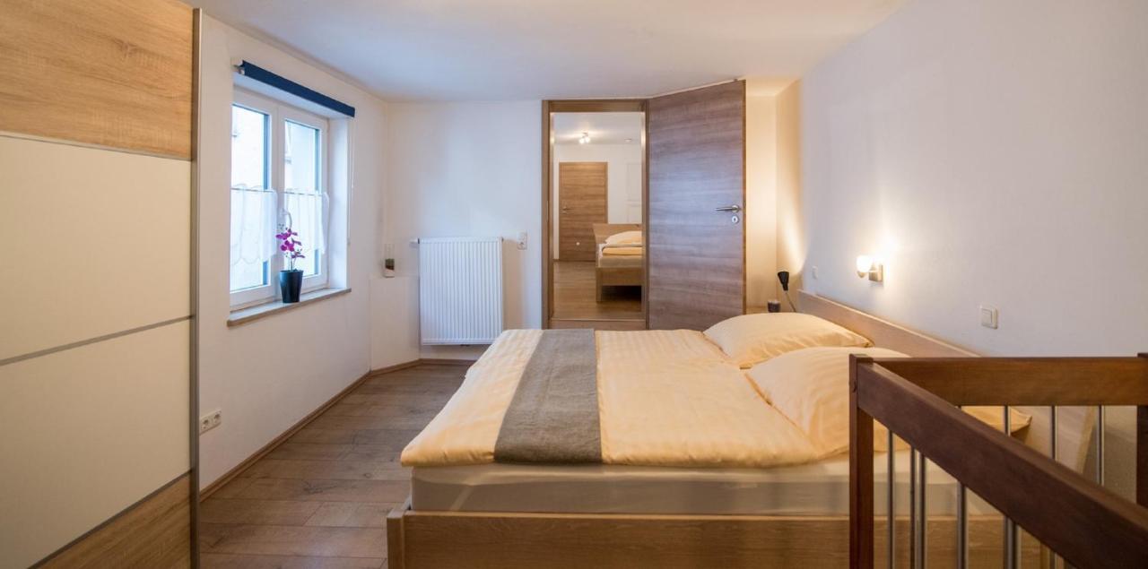 Ferienwohnungen Schmid Regensburg Ngoại thất bức ảnh